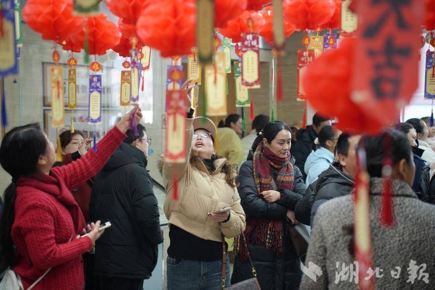 嘉鱼县2026年“我在新时代文明实践中心过元宵”主题活动精彩纷呈.docx